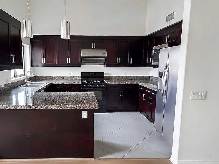 600 N Atlantic Blvd #215 — Photo 6