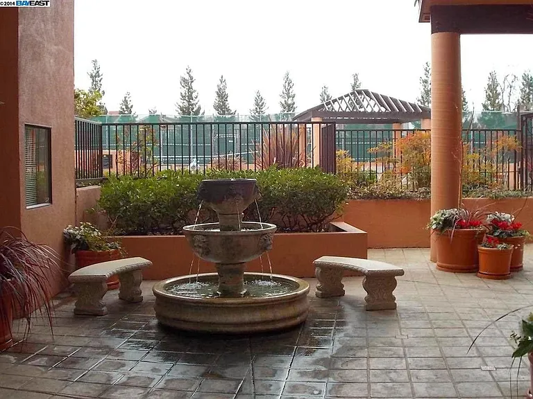 39109 Guardino Dr #126 — Photo 21