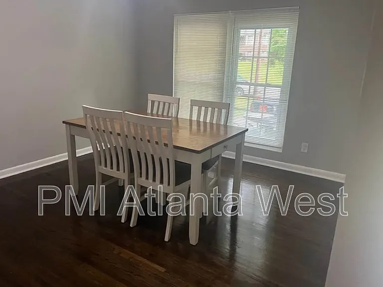 8421 Stonewall Jackson Dr — Photo 8