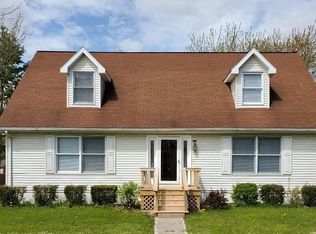 163 Elizabeth St, Croswell, MI 48422