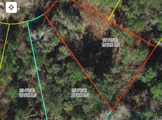 17 Pine Bark Ln, Midway, FL 32343