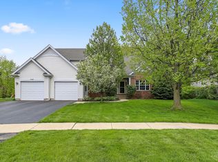 528 Middlebury Dr, Lake Villa, IL 60046