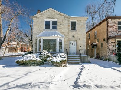 6057 N Lawndale Ave, Chicago, IL, 60659