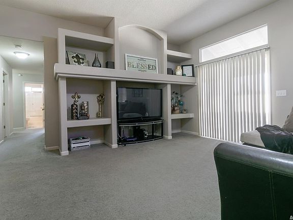 3rd image of 12299 Terrace View Ln