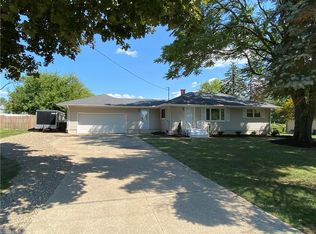 1197 Ridgeview Dr, Brunswick, OH 44212