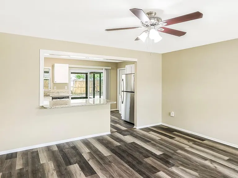 3526 Martell St — Photo 15