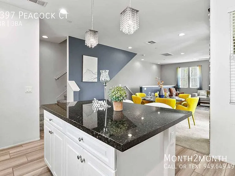 6397 Peacock Ct — Photo 8