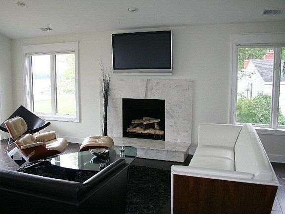 5th image of 1637 S Shore Dr