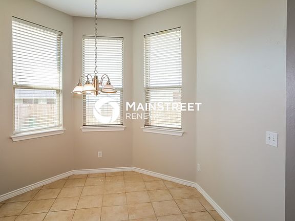 5th image of 2124 NW 157th Ter