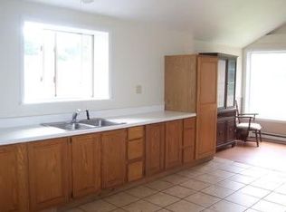 30 Miller Rd, Factoryville, PA 18419