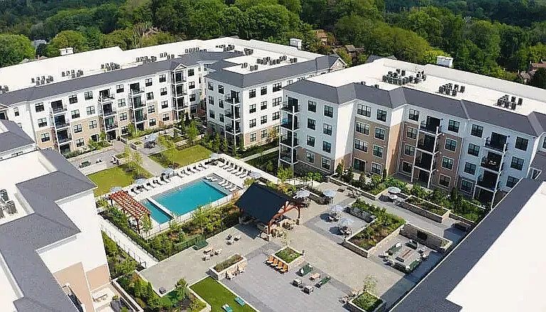 The Caswell at Runnymeade — Photo 9