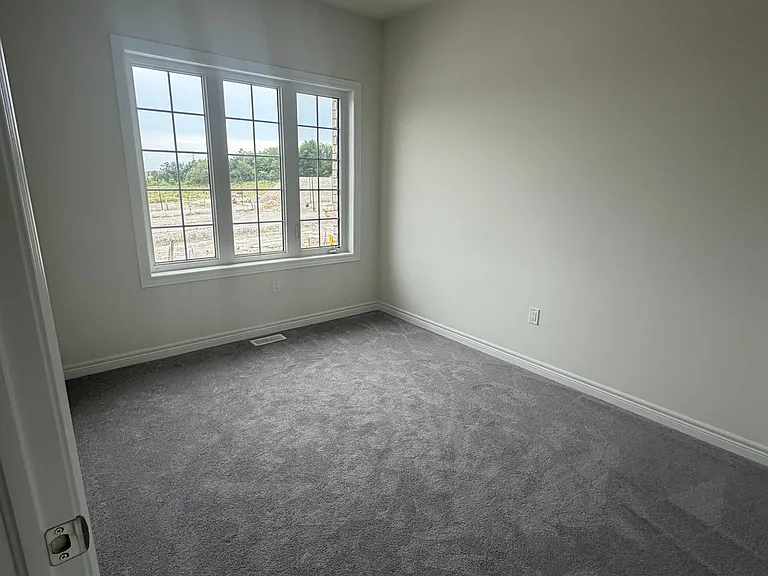 1230 Elizabeth Mackenzie Dr — Photo 10