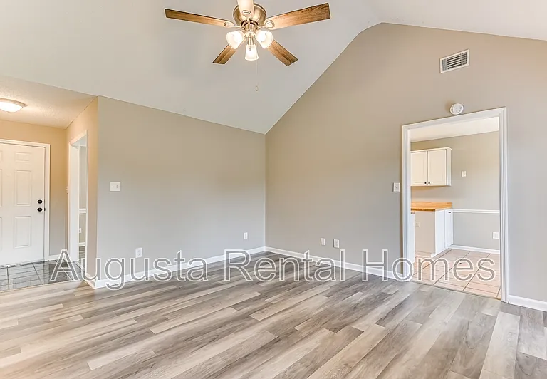 4416 Hatteras Dr — Photo 11