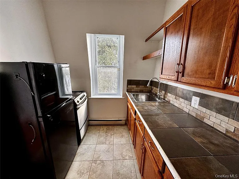 9 Grand St #3 — Photo 4