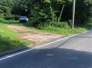 9 Straitsville Rd, Prospect, CT 06712