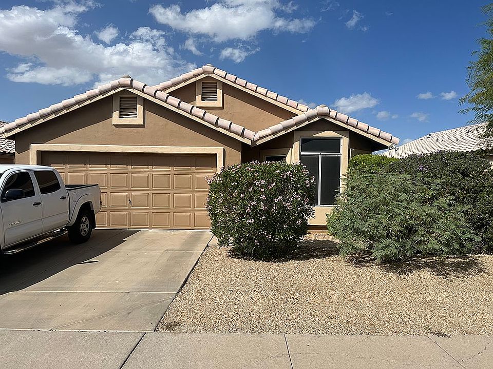 1st image of 4028 E Desert Marigold Dr