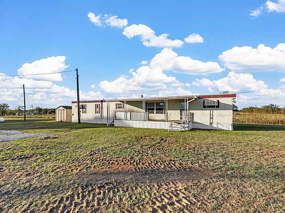 4th image of 4920 County Road 803 #B