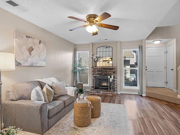 3rd image of 4001 Dale Rd APT D