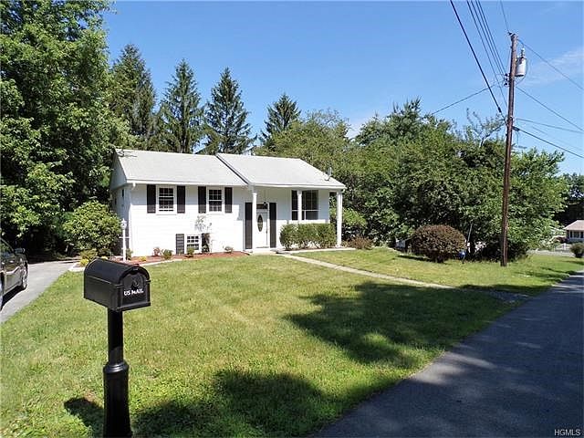 1st image of 42 Vincent Dr