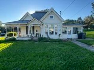 205 S Edgerton St, Exira, IA 50076