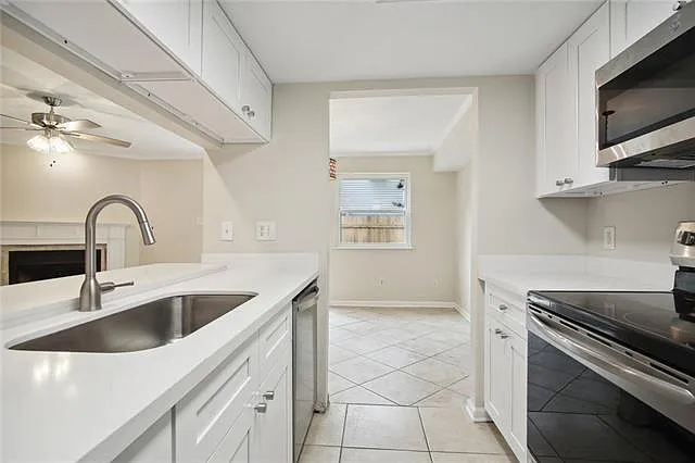 852 Old Metairie Dr — Photo 2