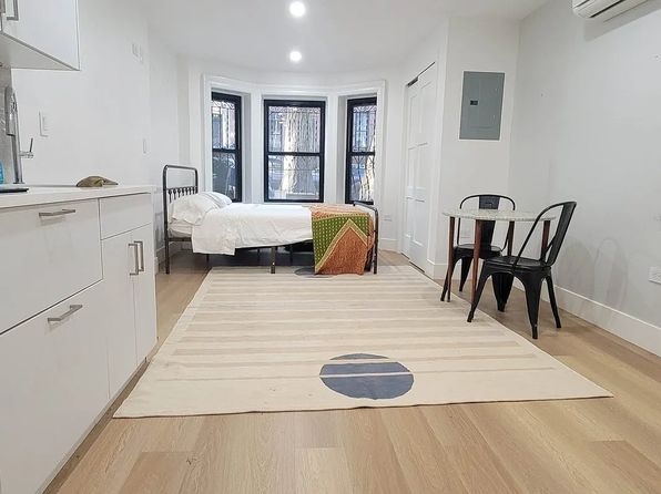 21 Polhemus Pl APT 1F