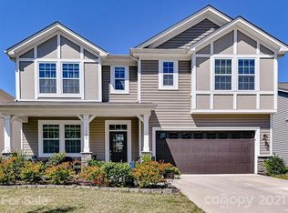 1389 Kings Grove Dr, York, SC 29745