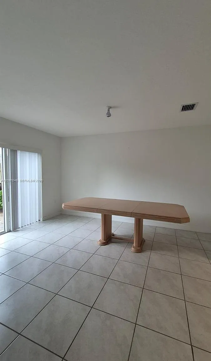 Fvp Subdivision — Photo 3