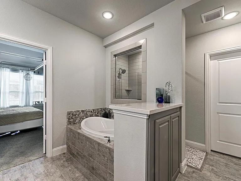 3515 Washington Dr — Photo 29