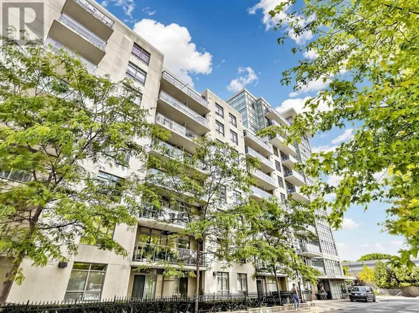 812 Lansdowne Ave #728, Toronto, ON M6H 4K5