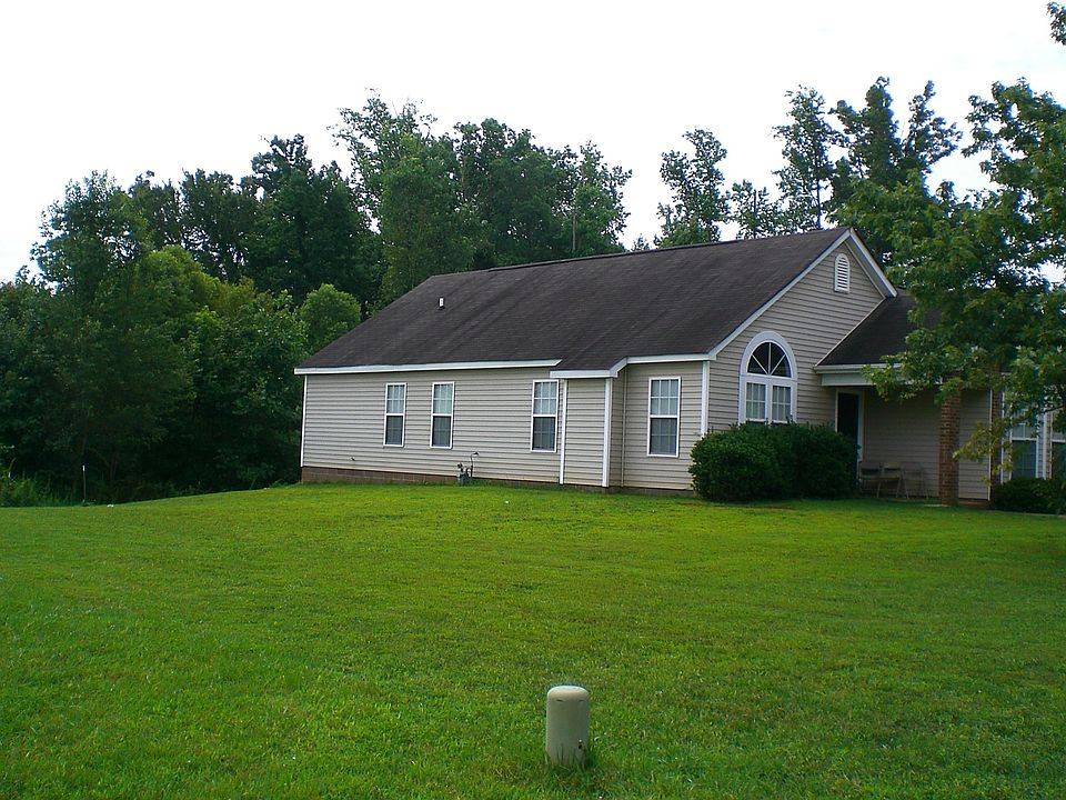 2nd image of 9408 Tiger Lily Ln