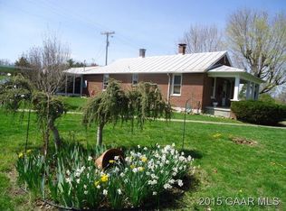 83 Eakle Rd, Staunton, VA 24401