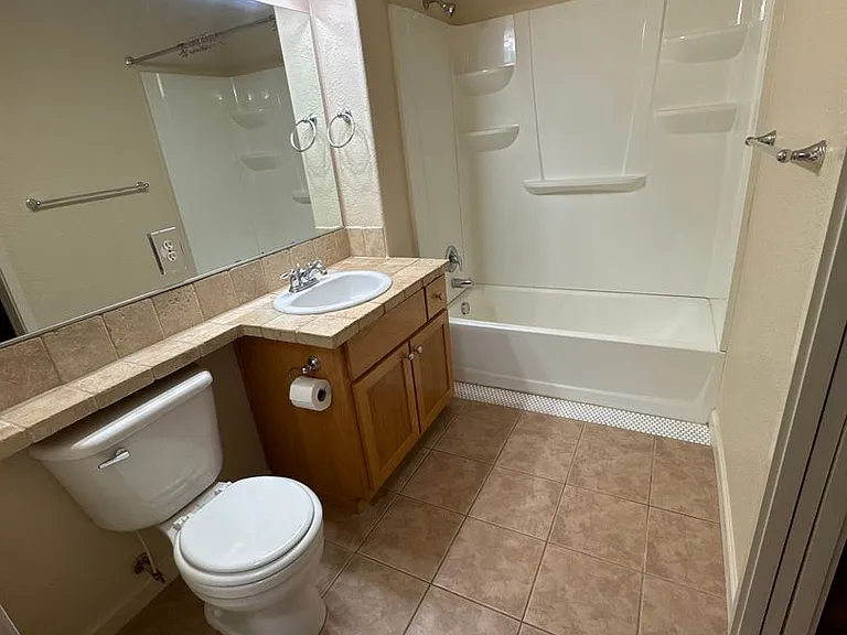 6298 SW Grand Oaks Dr #B101 — Photo 14