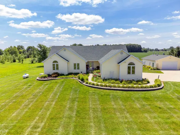 13899 Kimball Rd, Allenton, MI 48002