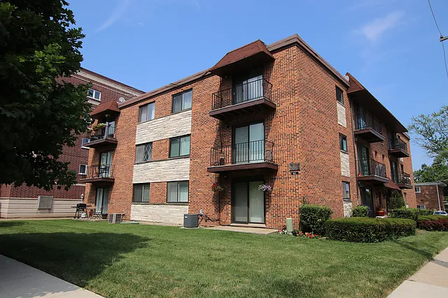 463 Alles St APT 3A photo 1