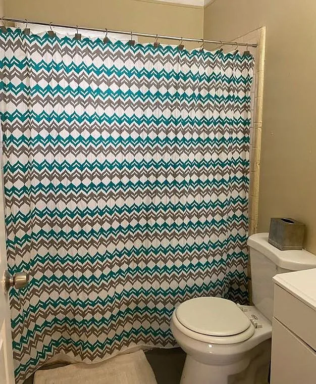 3 bed, 1000 sqft, $1,300 — Photo 4