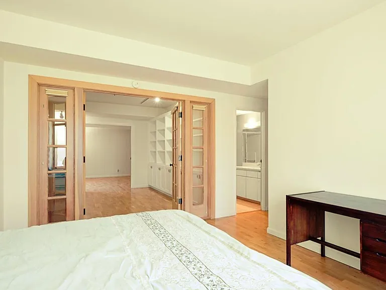 601 Van Ness Ave #151 — Photo 18