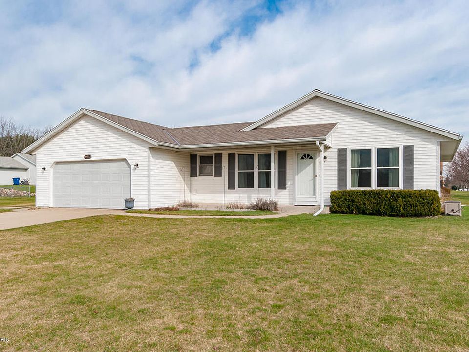 1st image of 2960 Hickory Nut Ln