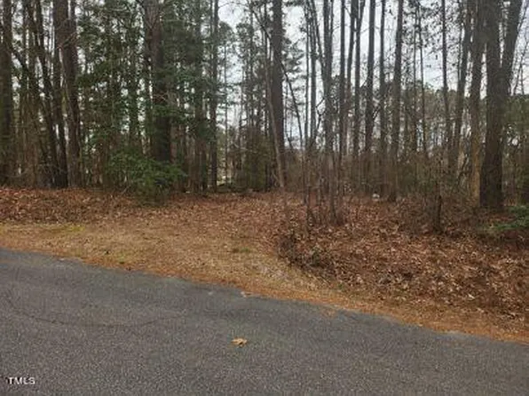 100 Wanna Dr #1062, Louisburg, NC 27549