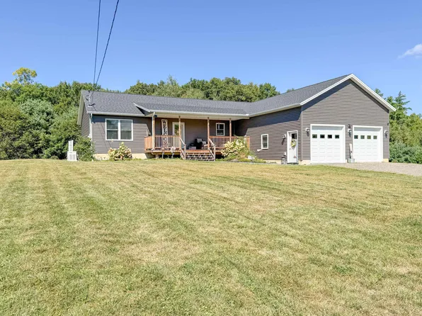 156 Autumn Lane, Oakland, ME 04963