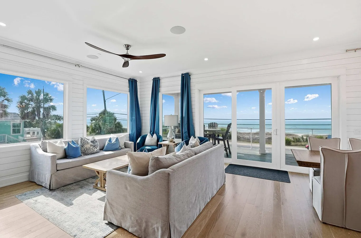 7 bed, 6.0 bath, 4445 sqft, $26,089 — Photo 1