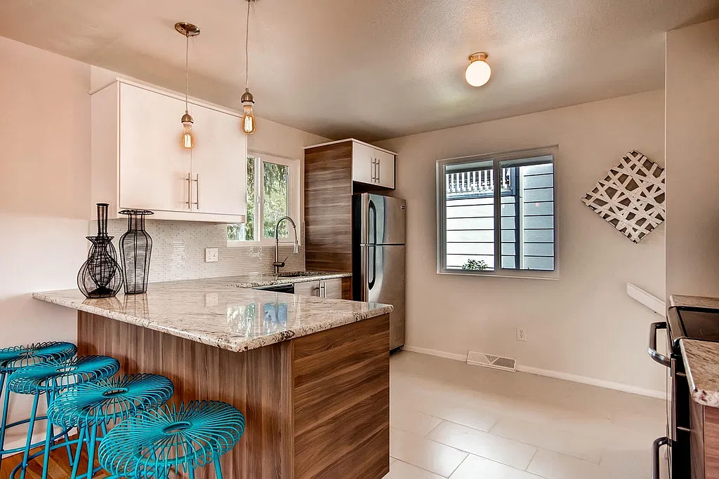 4 bed, 1628 sqft, $3,100 — Photo 2