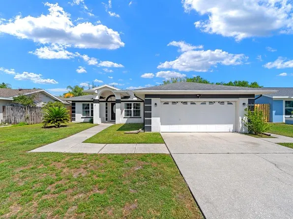 1916 Cloverdale Ct, Lutz, FL 33549