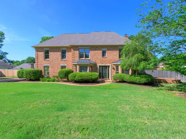 9264 Wheatland Dr, Germantown, TN 38139