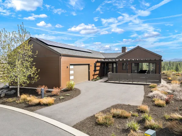 19155 Gateway Loop, Bend, OR 97702