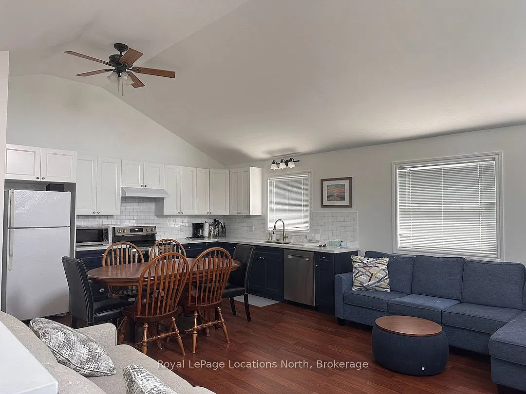 2 bed, $2,400 — Photo 3