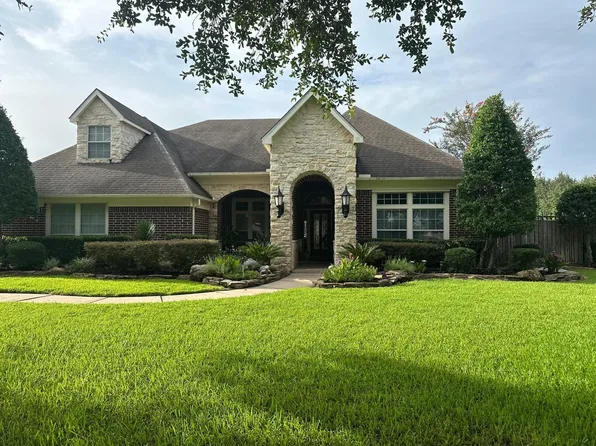 17618 Lasting Rose Dr, Cypress, TX 77429