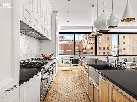 4th image of 111 Jane St #Penthouse