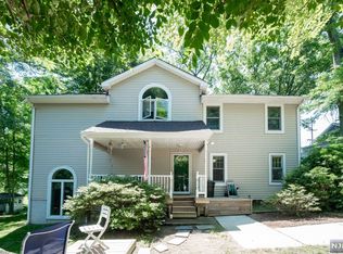 417 Kinderkamack Rd, Westwood, NJ 07675