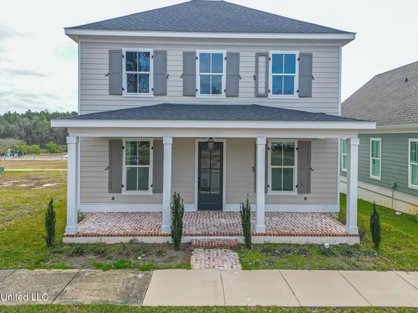 13162 Carrolton St, Biloxi, MS 39532